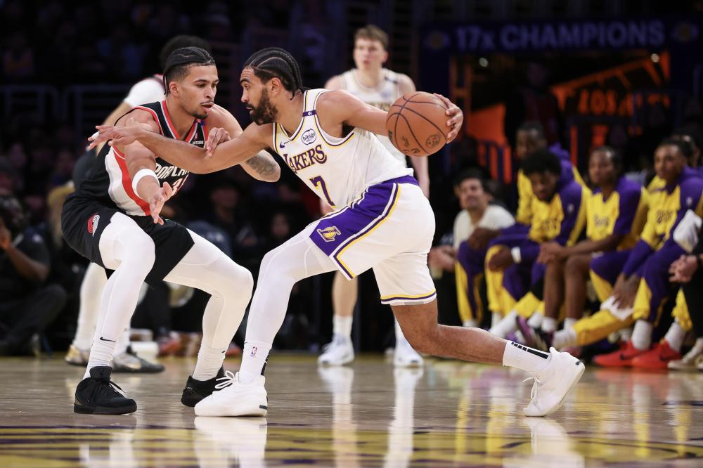 不仅展示了 不仅展示了